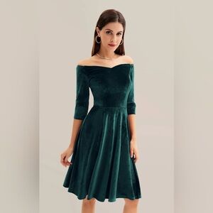 Grace Karin $45 NWT Green Velvet Off-Shoulder A line Dress Sweetheart neckline M